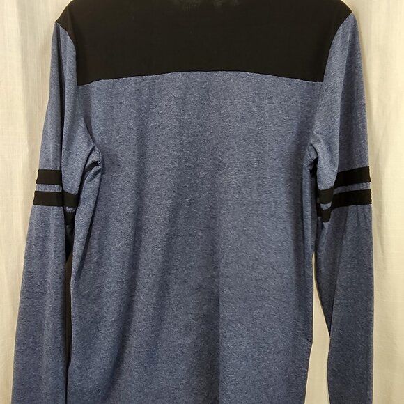Assassins Creed long sleeve blue t-shirt with black shoulders size Large - Picture 4 of 4